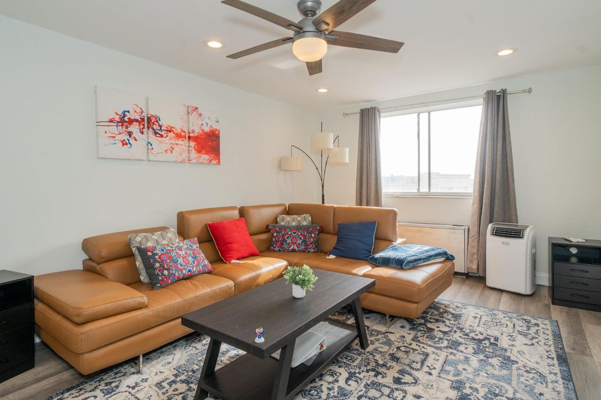 Just Renovated 3 Br/2Bath/ Parking+ Downtown View Apartment Atlanta Exterior photo